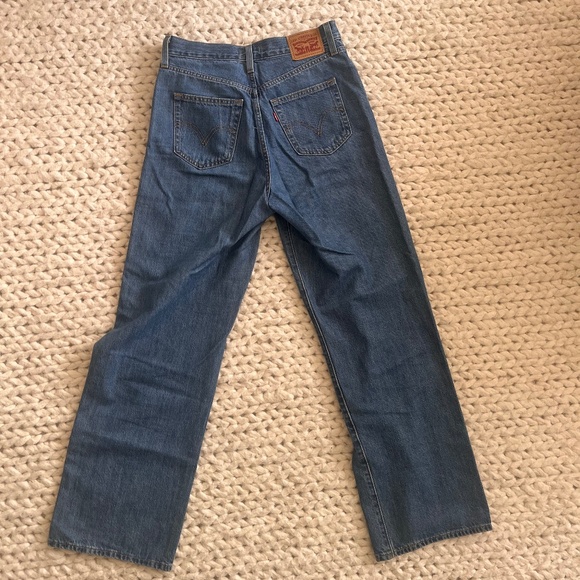 Levi's, High-Waisted Straight Leg Jeans - Picture 11 of 11